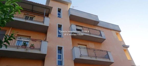 6 rooms Apartment in Palermo, Italy No. 33184 19