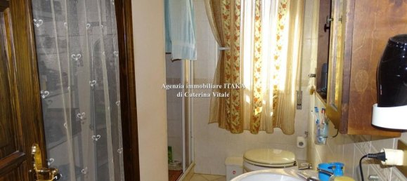 6 rooms Apartment in Palermo, Italy No. 33184 13