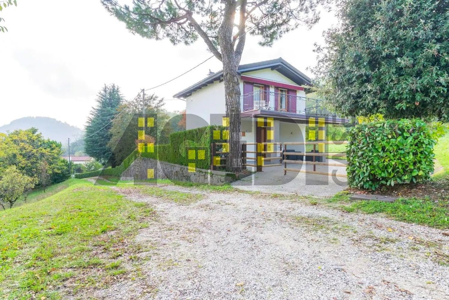 5 bedrooms Villa in Teolo, Italy No. 391631