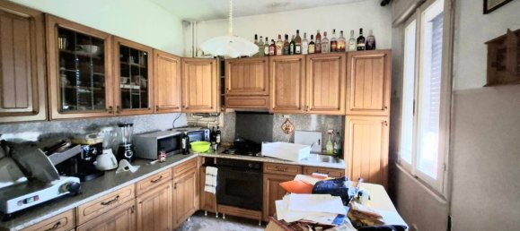 3 bedrooms Villa in Rovigo, Italy No. 275505 8