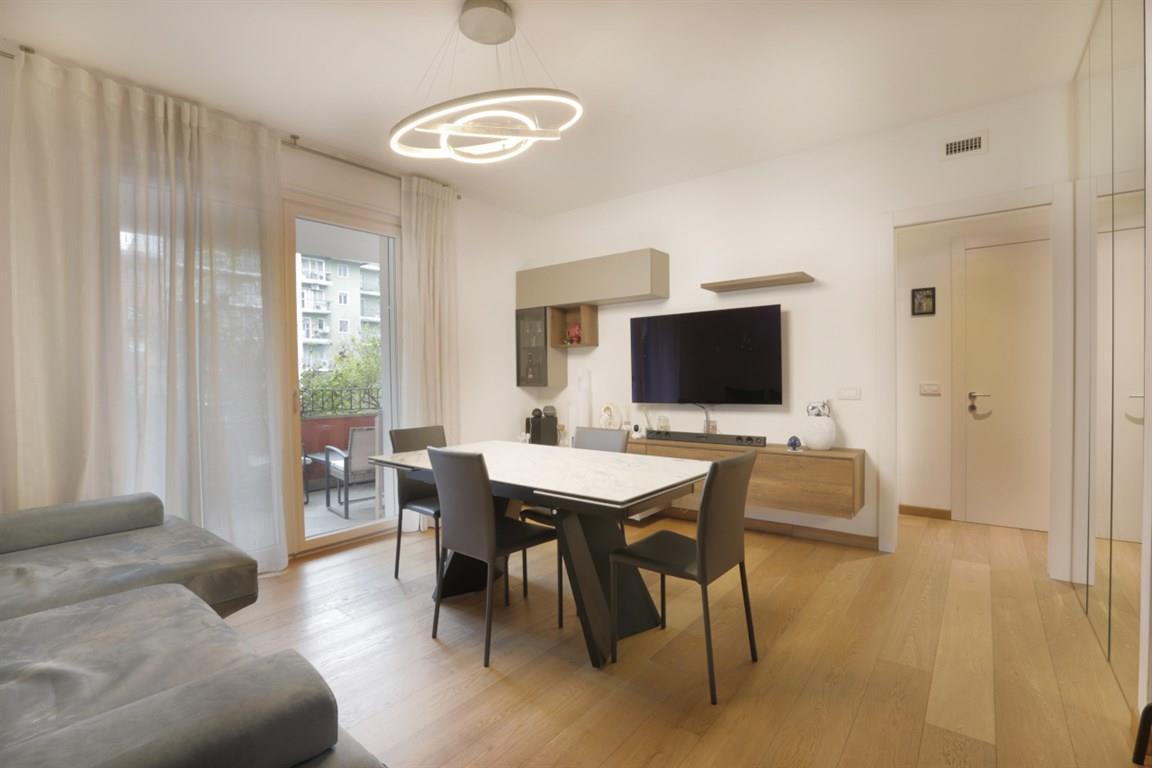 Квартира с 3 комнатами в Сан Донато Миланезе, Италия № 27433