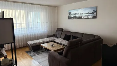 Квартира с 4 комнатами в Вельс, Австрия № 214766