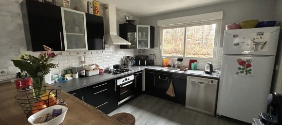 3 bedrooms House in Soudeilles, France No. 100765 4