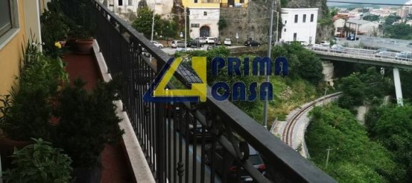 4 rooms Apartment in Catanzaro, Italy No. 124046 4
