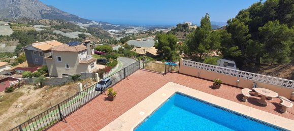 3 Schlafzimmer Haus in Callosa D'en Sarria, Spain, Nr. 158221 5