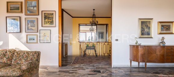 Вилла с 10 комнатами в Варесе, Италия № 139855 21