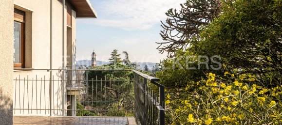 Вилла с 10 комнатами в Варесе, Италия № 139855 41