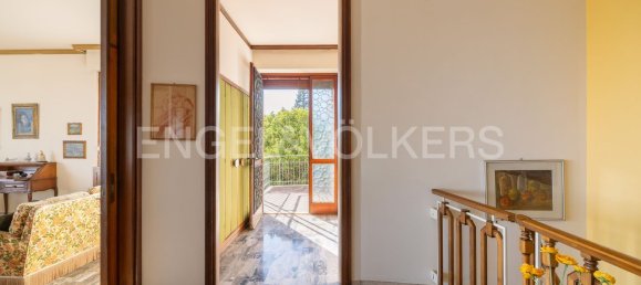 Вилла с 10 комнатами в Варесе, Италия № 139855 37