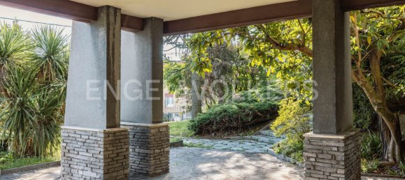 Вилла с 10 комнатами в Варесе, Италия № 139855 44