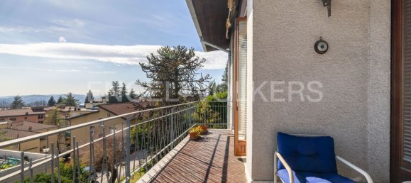 Вилла с 10 комнатами в Варесе, Италия № 139855 27