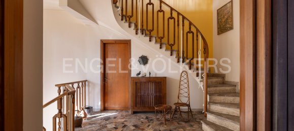 Вилла с 10 комнатами в Варесе, Италия № 139855 28