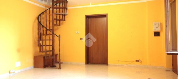 Дом с 10 комнатами в Беллуско, Италия № 128491 2