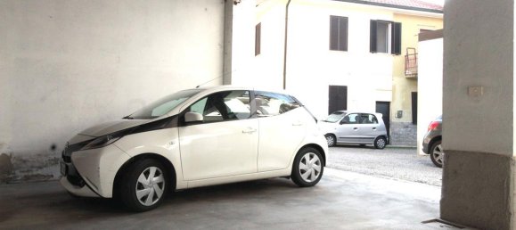 Дом с 10 комнатами в Беллуско, Италия № 128491 11