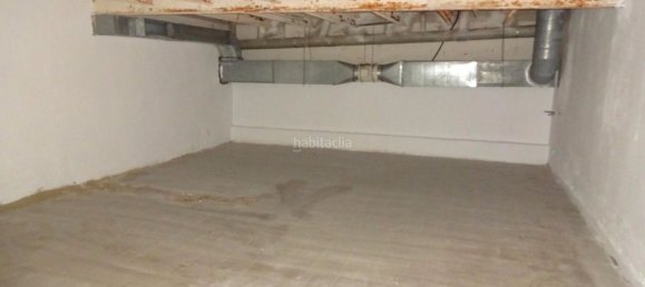 300m² Commercial property in Mataro, Spain No. 39563 7