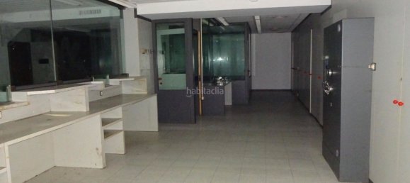 300m² Commercial property in Mataro, Spain No. 39563 9