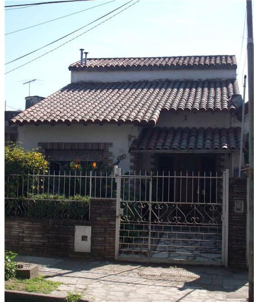 Дом с 3 спальнями в Хенераль Сан Мартин, Аргентина № 7030