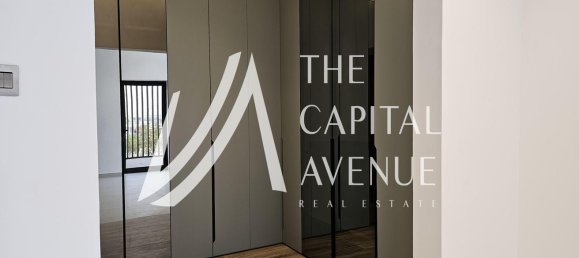 5 bedrooms Villa in Yas Island, UAE No. 31702 10