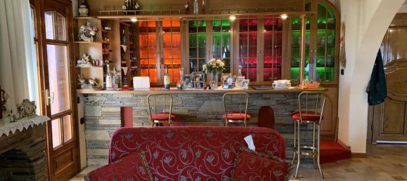 5 Schlafzimmer Gewerbliche Immobilie in Thermaic Gulf, Greece, Nr. 3768 10