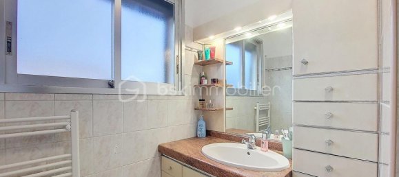 2 Schlafzimmer Wohnung in La Seyne-sur-Mer, France, Nr. 350605 5