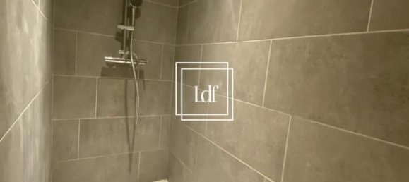 4 bedrooms Apartment in Faches-Thumesnil, France No. 59268 7