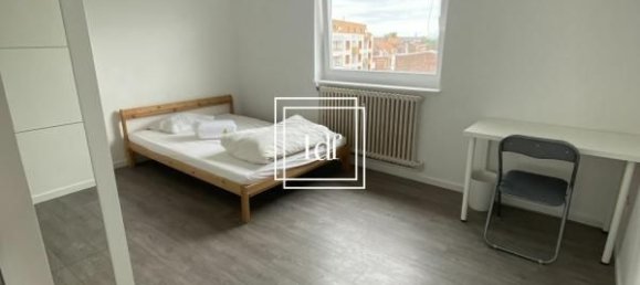 4 bedrooms Apartment in Faches-Thumesnil, France No. 59268 8