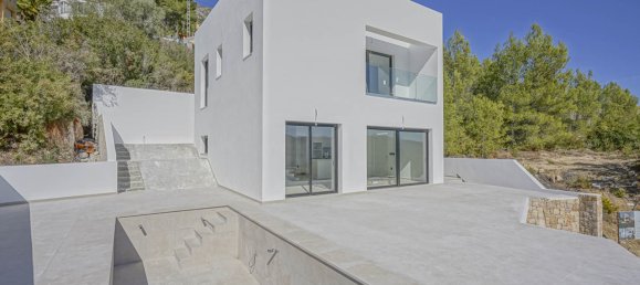 3 bedrooms Villa in Alcalali, Spain No. 11349 2