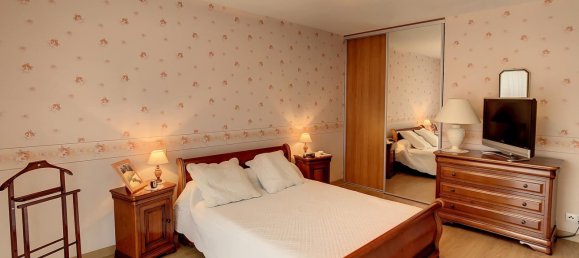 5 Schlafzimmer Haus in Romorantin-Lanthenay, France, Nr. 97917 10