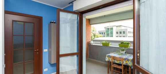 3-Zimmer Wohnung in Turin, Italy, Nr. 290492 8