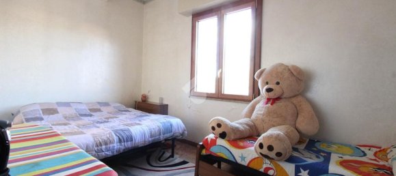 3 rooms Apartment in Reggio Calabria, Italy No. 160826 10