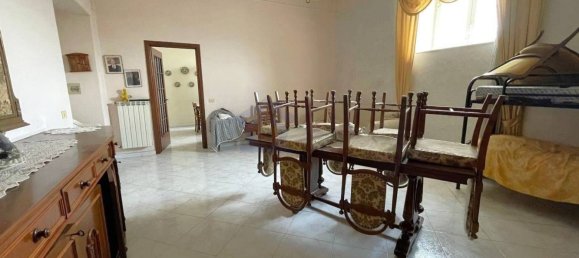 Apartamento de 3 divisões em Torre Annunziata, Italy N.º 145646 10