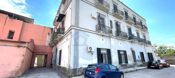 Apartamento de 3 divisões em Torre Annunziata, Italy N.º 145646 2