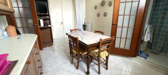 Apartamento de 3 divisões em Torre Annunziata, Italy N.º 145646 6