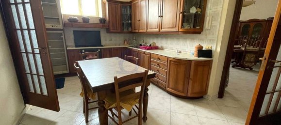 Apartamento de 3 divisões em Torre Annunziata, Italy N.º 145646 5