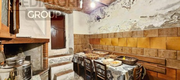 7 rooms House in Serravalle Pistoiese, Italy No. 31556 16