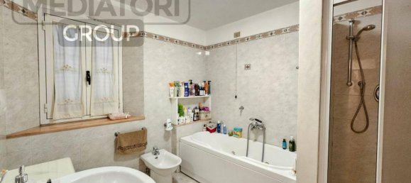 7 rooms House in Serravalle Pistoiese, Italy No. 31556 36