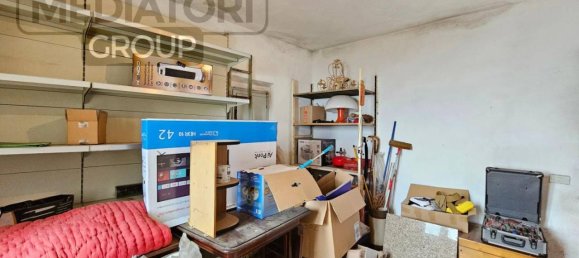 7 rooms House in Serravalle Pistoiese, Italy No. 31556 45