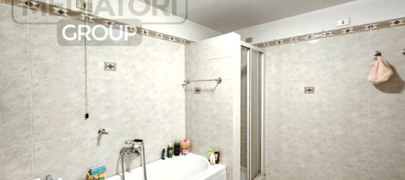 7 rooms House in Serravalle Pistoiese, Italy No. 31556 39