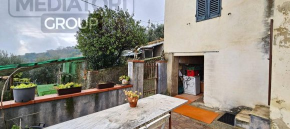 7 rooms House in Serravalle Pistoiese, Italy No. 31556 21
