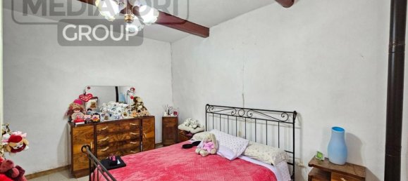 7 rooms House in Serravalle Pistoiese, Italy No. 31556 32