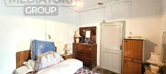 7 rooms House in Serravalle Pistoiese, Italy No. 31556 40