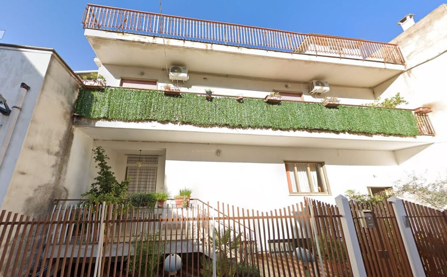 4-salle Penthouse à Triggiano, Italy No. 259837