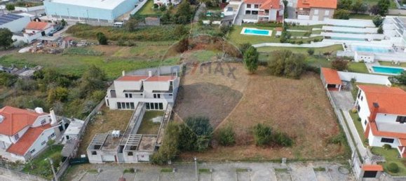 Земельный участок 360м² в Виана ду Каштелу, Португалия № 67084 8