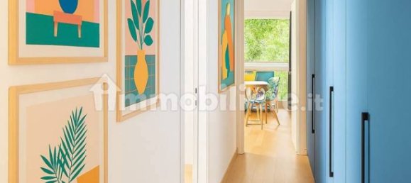 3 bedrooms Villa in Milan, Italy No. 333055 6