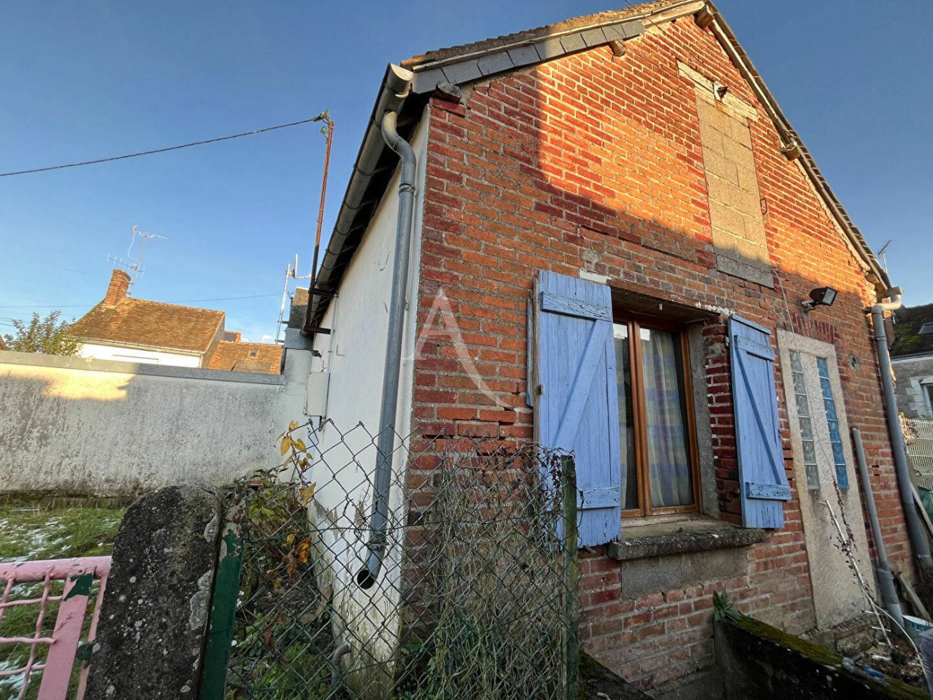 Casa de 2 dormitorios en Chateau-Renault, France No. 44999