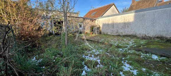 Casa de 2 dormitorios en Chateau-Renault, France No. 44999 2