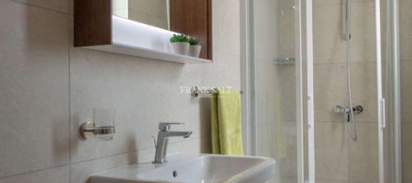 2 chambres Penthouse à Sliema, Malta No. 9808 7