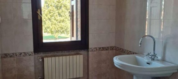 6-Zimmer Villa in Rubiera, Italy, Nr. 14793 11