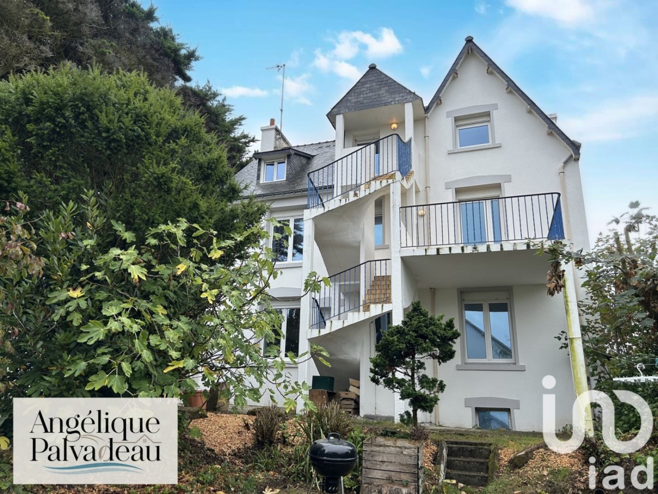 7 bedrooms Villa in Clohars-Carnoet, France No. 322537