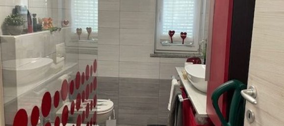 Apartamento de 3 divisões em Oleggio, Italy N.º 284015 30