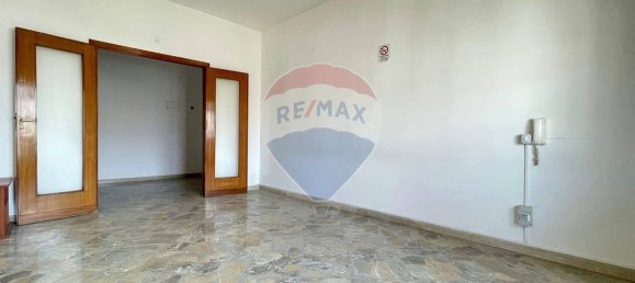 5 bedrooms Apartment in Palermo, Italy No. 326368 3